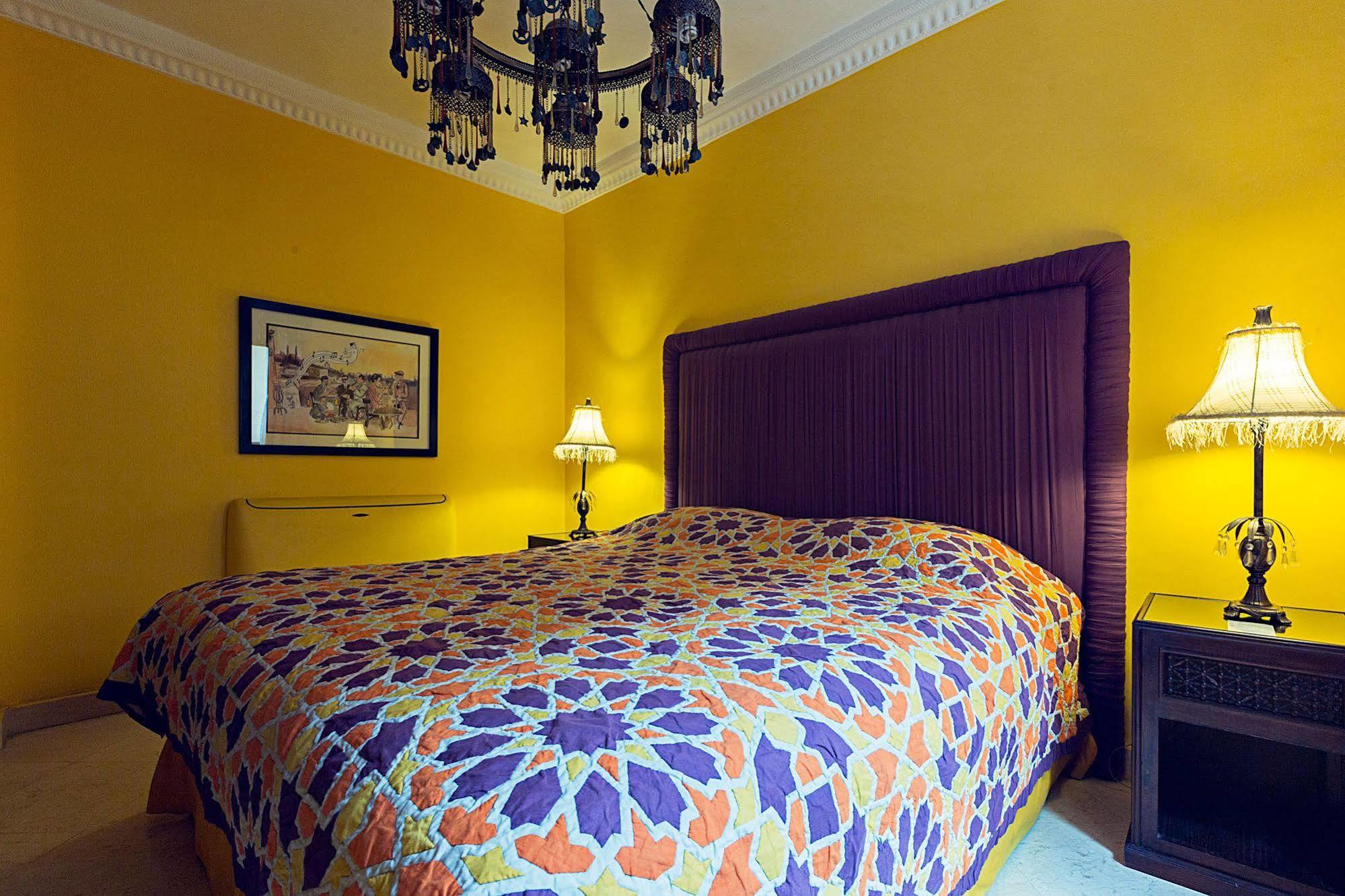 Hotel Le - Tell A Story 3*