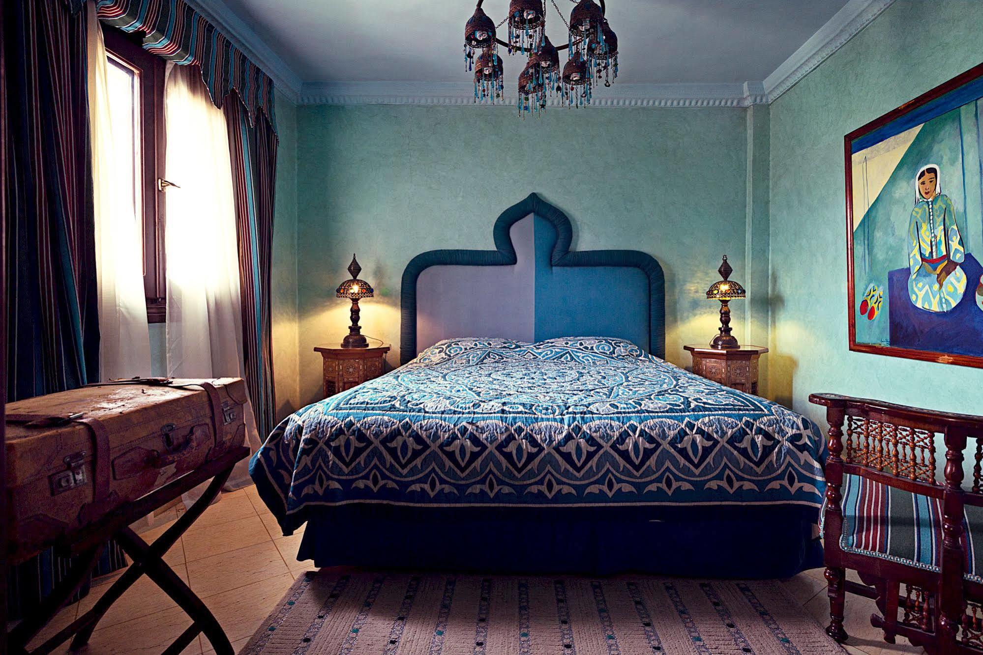Le - Tell A Story Hotel 3*