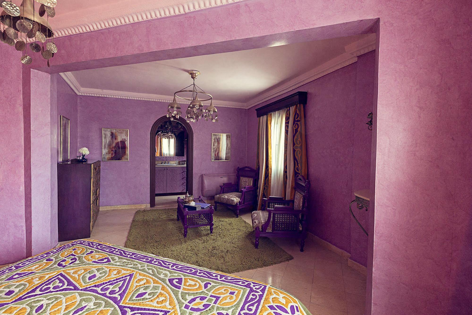 Le - Tell A Story Hotel