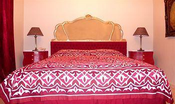 Hotel Le - Tell A Story Cairo