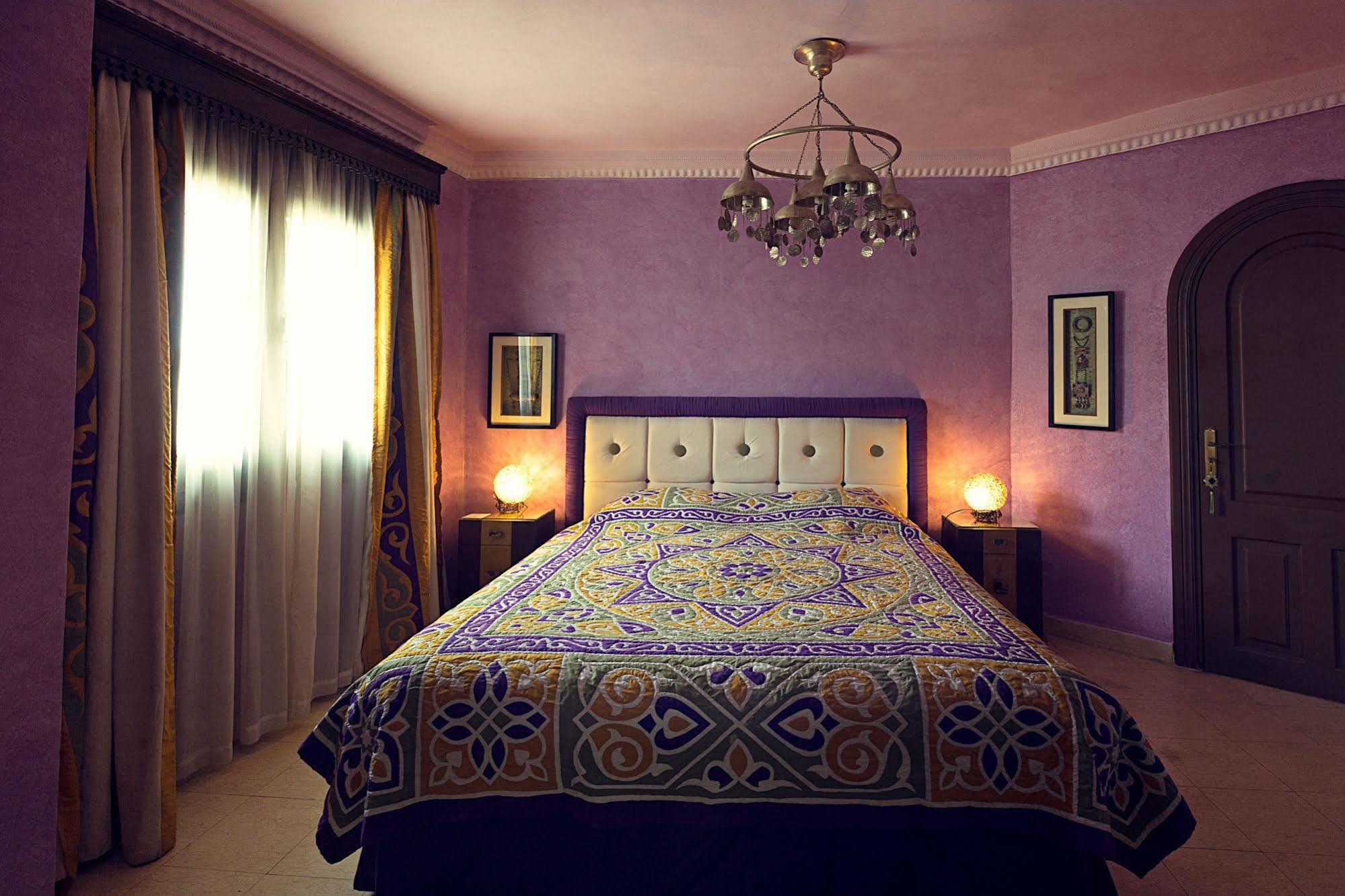 Le - Tell A Story Hotel 3*